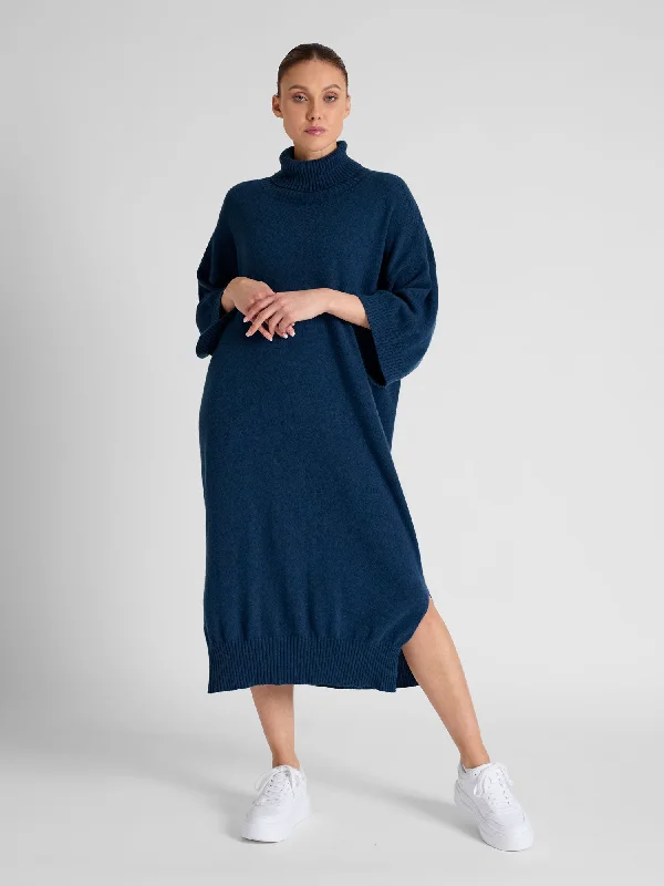 Cashmere dress "Breeze" - mountain blue