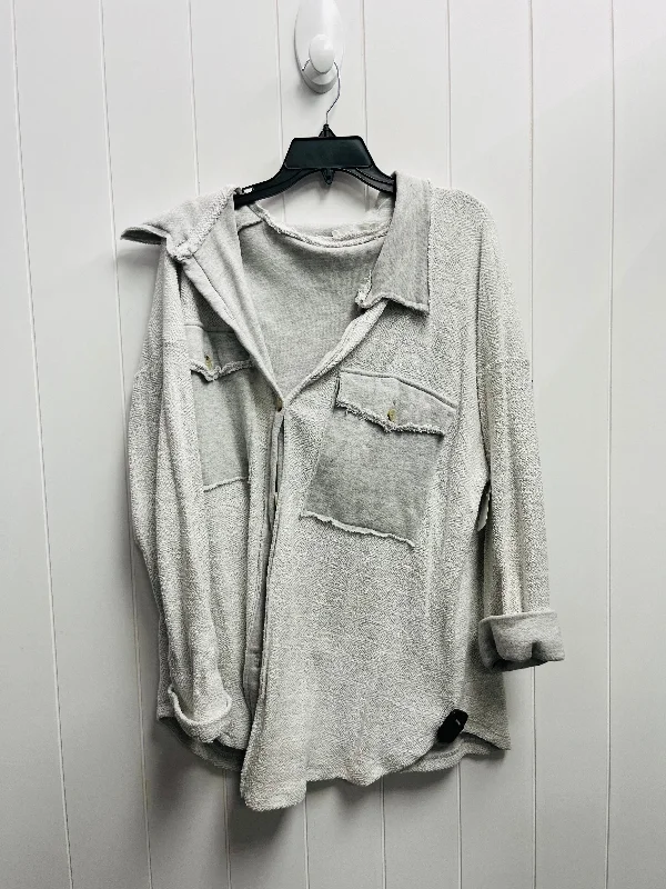 Top Long Sleeve By Clothes Mentor In Grey, Size: L